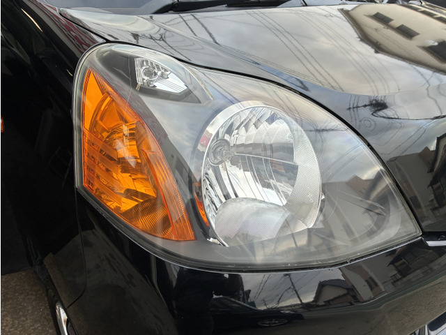 �w�b�h���C�g�͖����R�[�e�B���O�ς݂Ȃ̂łƂĂ��N���A�ł��B