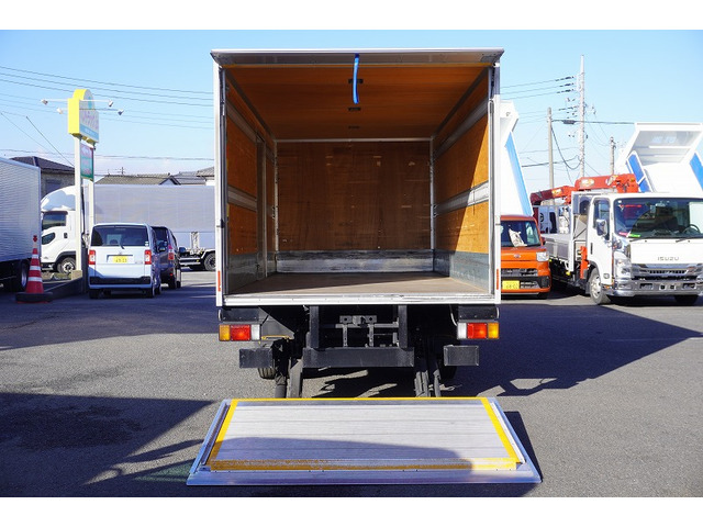 �����̕��ł����S�ȓ��{�����e�i���X�ɂ��ۏ��Ђ�1�N�ۏ�A�S���̒�g�H��ŏC���ۏ�Ή��\�ł��B