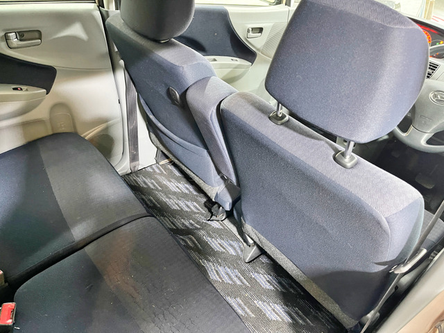 ���݌�200��ȏ�!�������񂠂邩�炲��]�̂��Ԃ�������܂�! �f�ڂ���Ă��Ȃ��݌ɎԂ������������܂��̂ŁA���C�y�ɂ��⍇��������!