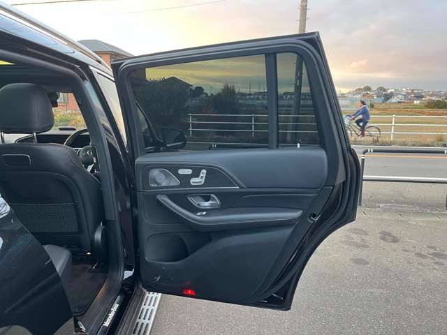 �����^�J�[�̂���舵�����������܂��̂ŁA�C�ɂȂ���͂��₢���킹���������B