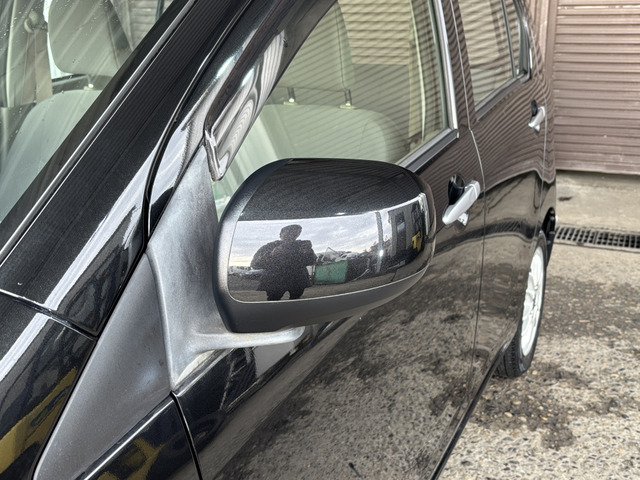 �y�x�����z���i�X�z���Ԃ������������܂��āA���ɗL�������܂��B�݌Ɏԗ��ɂȂ�܂��̂ŁA���񂲓s���̋X�������ɁA���ɗ��ĉ������B���X�\��������ƁA���ē����X���[�Y�ł��B