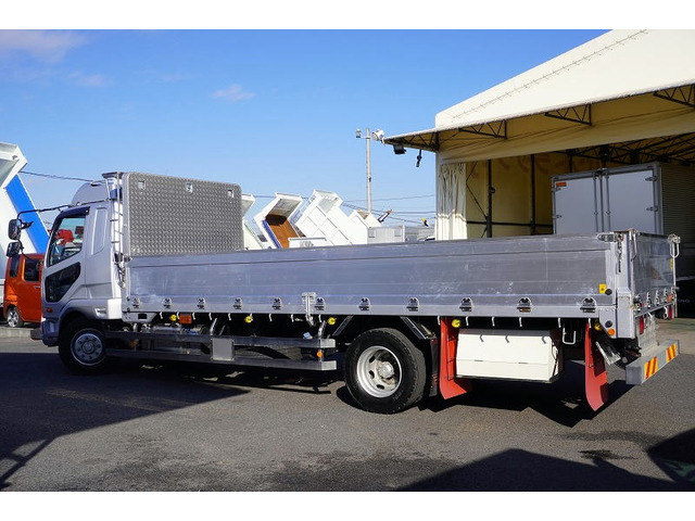 �o���E�g���b�N�Ƃ���1��1��d�l�̈قȂ镨�����A���m���Ɋ�Â�������₷�����������Ē����܂��B