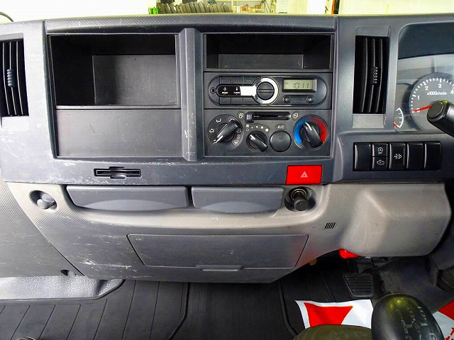 AC PS PW SRS ABS �L�[���X(�s��) AM/FM���W�I �^�[�{ �A�C�h�����O�X�g�b�v