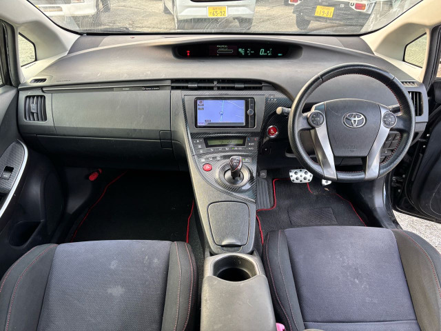 プリウス1.8 S ツーリングセレクション G's