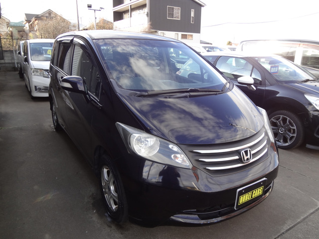 フリード1.5 G ジャストセレクション