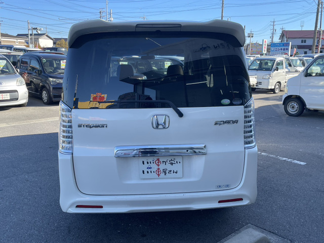 �����ԕی������k��������!�O��Z�F�A���������j�b�Z�C���a�㗝�X�����ς��肵�܂��B�ی��S����������̏ꍇ�A�g������ĕq���ɑΉ����܂��B��ԁA�����^�J�[�����p�ӂ��܂��̂ł����S���������B