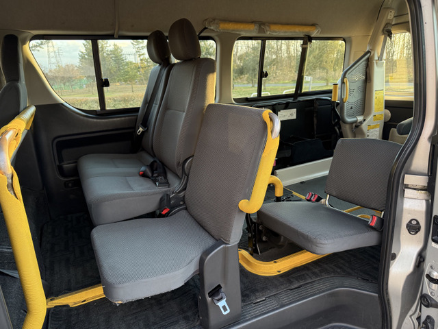 ���X�ł͊֓��E�֐��G���A����d�������K�т̏��Ȃ����Ԃ𑽐��W�����Ă���܂��B�����̎ʐ^���f�ڂ��Ă܂��̂ł��m�F���������B