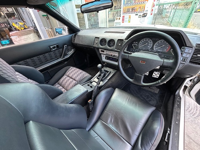 フェアレディZ2.0 200ZR-II 2シーター Tバールーフ