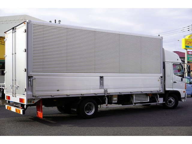 バン・トラック専門、総在庫200台以上!!当社のHPも是非ご覧ください。http://www.vantruck.co.jp/index.htm