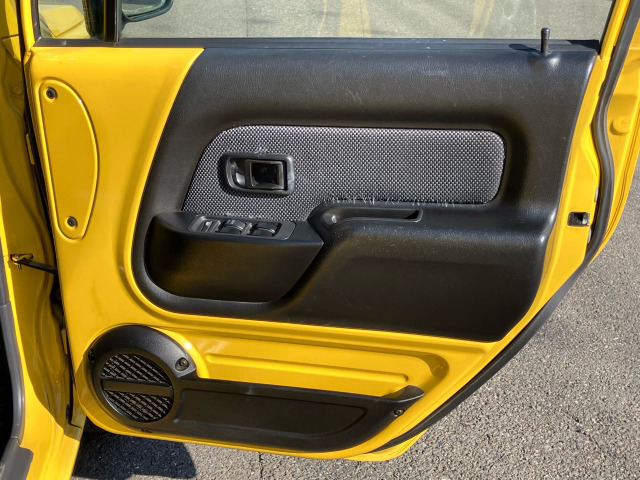 �������^�]�ȑ��h�A������