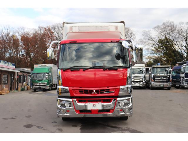 スーパーグレート冷蔵冷凍車