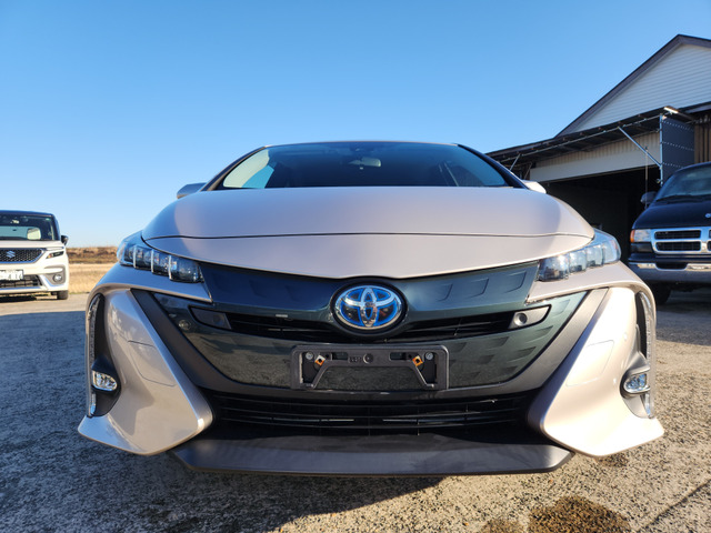 ���Œ�120��̒ʏ�̃I�[�g���[����c���ݒ�^���[���ȂǑ��푽�l�ȃ��[������舵���Ă���܂��B���[���ł̂��x���������������̕��͂��_��O�Ɏ��O�R�����K�v�ƂȂ�܂��̂ň�x�A�X�^�b�t�܂ł����k�������B