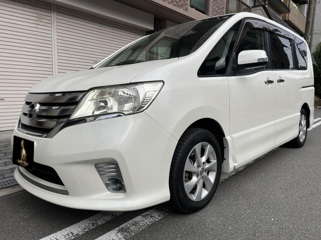 セレナ2.0 ハイウェイスター Vセレクション