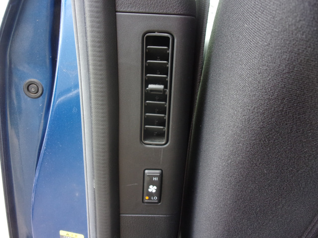 ��ȗp�󒲃R���g���[���[�B