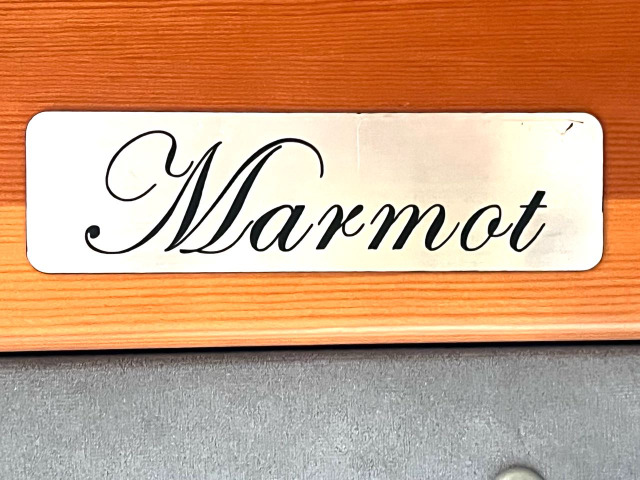 ��l�C���[�J�[��Marmot W���L�����s���O�J�[!!
