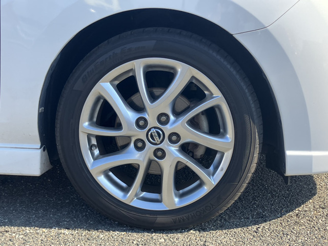 �����A���~