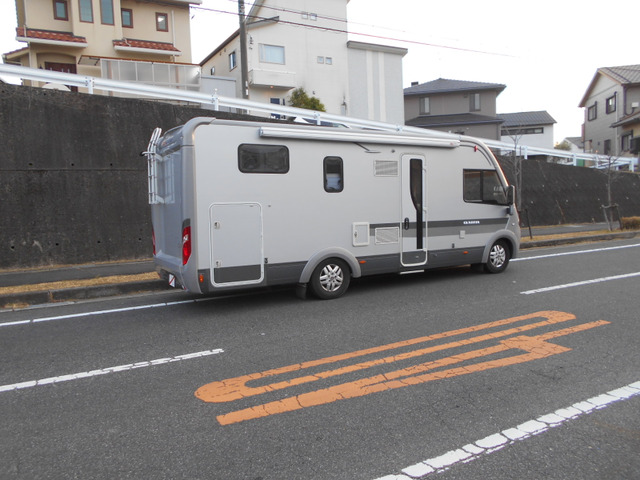 �A�h���A �\�j�b�N �X�v���[�� I 701 SC �t���R���o�[�W����