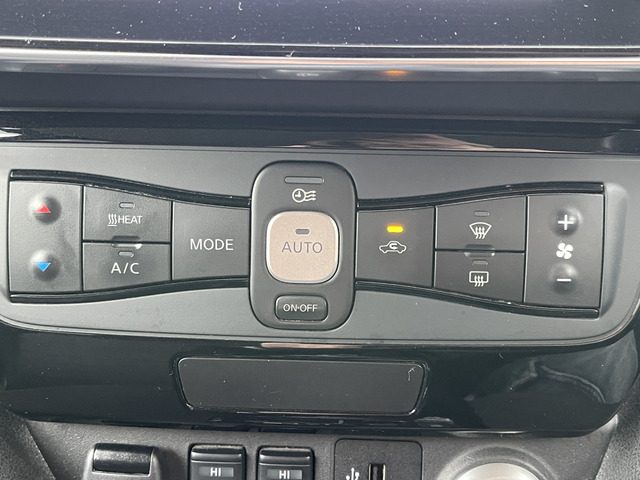 ���I�[�g�G�A�R���ŔN�����K�ɉ߂����܂��􂨌���������!!���₢���킹��TEL06-6430-1230 E-mail cars_genesis2007@yahoo.co.jp�܂�!!��