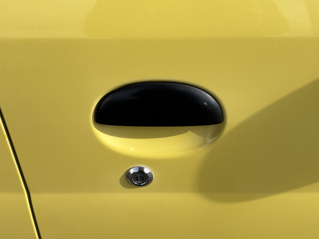 �y�x�����z���i�X�z���Ԃ������������܂��āA���ɗL�������܂��B�݌Ɏԗ��ɂȂ�܂��̂ŁA���񂲓s���̋X�������ɁA���ɗ��ĉ������B���X�\��������ƁA���ē����X���[�Y�ł��B