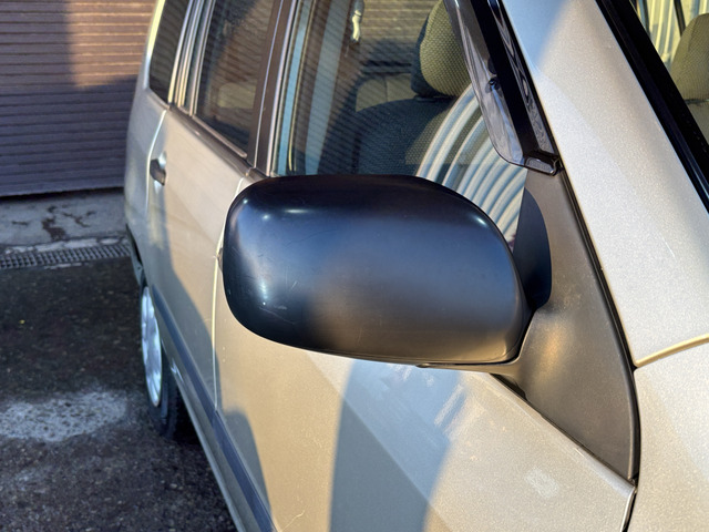 �y�x�����z���i�X�z���Ԃ������������܂��āA���ɗL�������܂��B�݌Ɏԗ��ɂȂ�܂��̂ŁA���񂲓s���̋X�������ɁA���ɗ��ĉ������B���X�\��������ƁA���ē����X���[�Y�ł��B