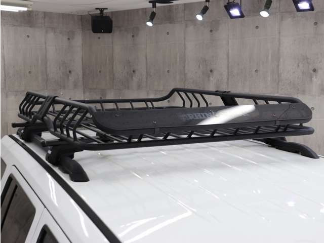 �ЊO���[�t���b�N�t���ł�!�L�����v��A�E�g�h�A�V�[���Ȃǂɍs�����ȂǁA��������̉ו����^�ԍۂɖ��ɗ��֗��ȃA�C�e���ł���