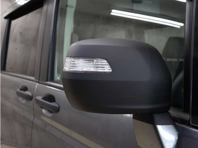 �h�A�~���[��h�A�m�u���}�b�g�u���b�N�h�����ς݁B�ו��ɂ܂ł��������BRERA�I���W�i���J�X�^���ł�!!