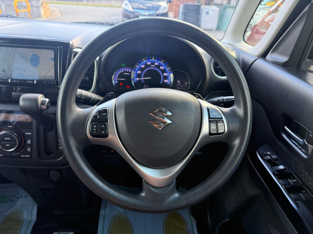 ��LINE�Ŗ₢���킹��24����365���A���ł��C�ɂ���LINE�ɂĂ��C�y�ɖ₢���킹���������܂��B�C�ɂȂ�l���̎ʐ^�⓮������点�Ă��������܂��B�G���W�����������Ă��������܂��B