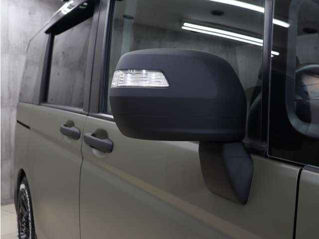 �h�A�~���[��h�A�m�u���}�b�g�u���b�N�h�����ς݁B�ו��ɂ܂ł��������BRERA�I���W�i���J�X�^���ł�!!