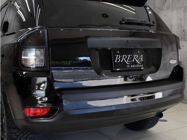 ���A�o���p�[��e��G���u�������}�b�g�u���b�N�ɓh�蕪���y�C���g���{���Ă��܂��B