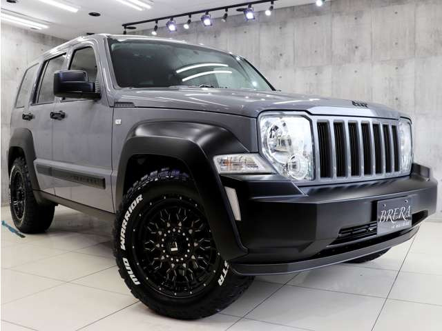 �ǂ̊p�x���猩�Ă��A���͂̃t�H�����Ɏd�オ���Ă���܂��B