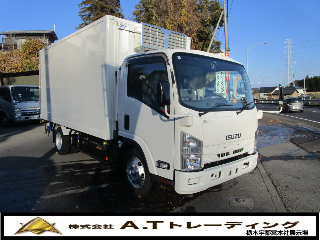 エルフ冷蔵冷凍車