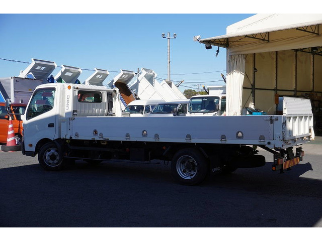 �o���E�g���b�N�Ƃ���1��1��d�l�̈قȂ镨�����A���m���Ɋ�Â�������₷�����������Ē����܂��B