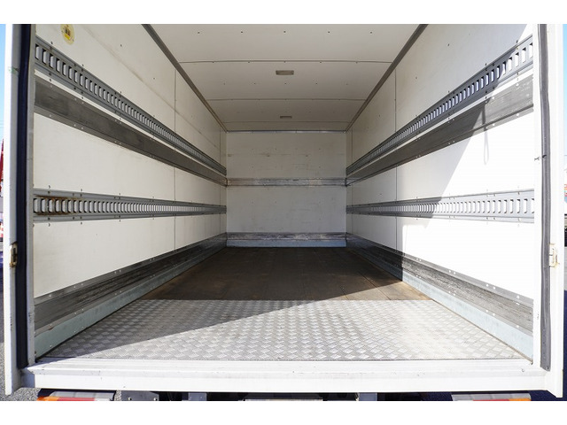 �����̕��ł����S�ȓ��{�����e�i���X�ɂ��ۏ��Ђ�1�N�ۏ�A�S���̒�g�H��ŏC���ۏ�Ή��\�ł��B