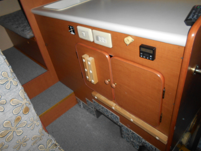 �V���N �e��X�C�b�` FF�q�[�^�[ �����R��