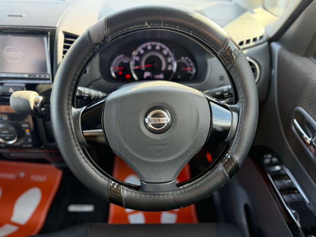 ��LINE�Ŗ₢���킹��24����365���A���ł��C�ɂ���LINE�ɂĂ��C�y�ɖ₢���킹���������܂��B�C�ɂȂ�l���̎ʐ^�⓮������点�Ă��������܂��B�G���W�����������Ă��������܂��B