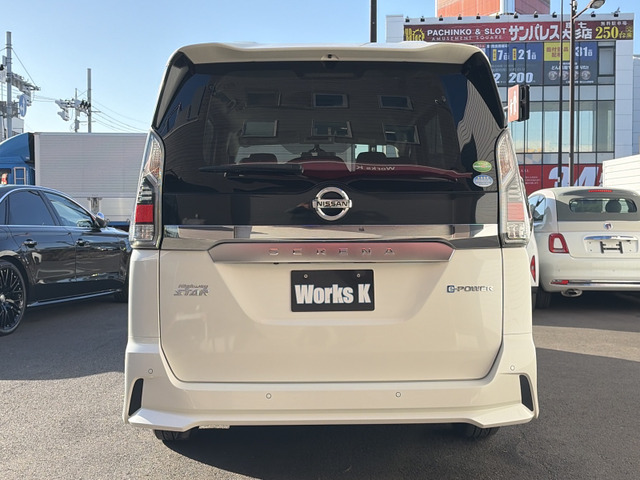 �y�O�� ���z�N���[�j���O�ς݂ŃL���C�ł��B���{�f�B�K���X�R�[�e�B���O������舵�����Ă���܂��̂Ő��񂲑��k�������B