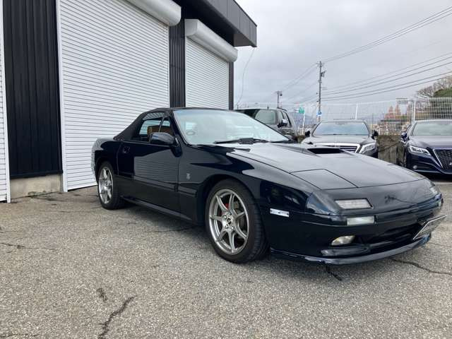 サバンナRX-7カブリオレベースモデル