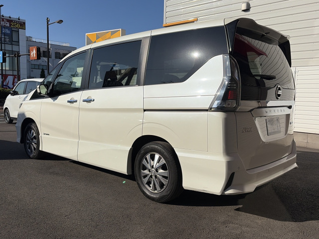 �y�O�� ���΂ߌ��z