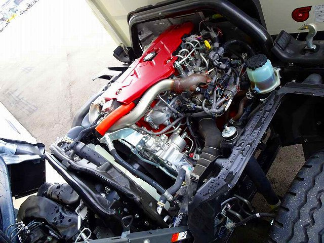 �G���W�����[��