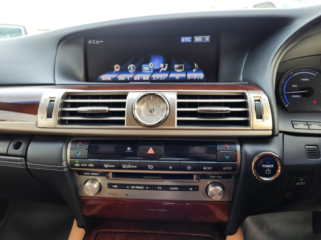 ���C���p�l�ށA�V�t�g���A�h�A������A�n���h���Ȃǂ̏��݂₷���ӏ��̃}�C�i�X�_���قڌ�����܂���B