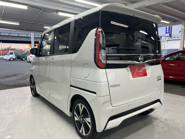 �y�W���ԗ��ɂ��āz �ቿ�i���������邽�߁A���ׂȏ��Ȃǂ͏C�������ɓW�����Ă���ꍇ���������܂��B�ł��邾�������������Ē����悤�ɂ��Ă���܂����A���s���ȕ��̓X�^�b�t�܂ł��q�˂��������B