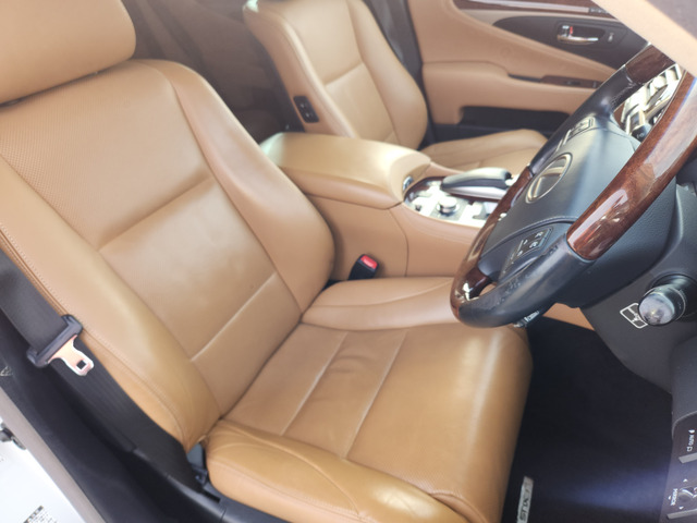 �����^�]�������A�����ɂ�����20�L�����x�s���Ă���܂����A���O�ɂ��`�����Ȃ��Ƃ����Ȃ��悤�ȕs��ӏ��Ȃǖ����A�����Ԃ钲�q�̗ǂ����Ԃł��B���Ԋm�F����������̂��q�l�ɂ����M�������Ă����ߏo���܂���