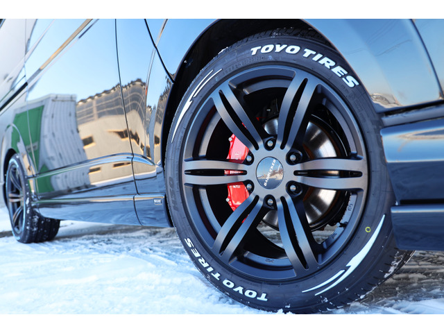 415�R�u�����o�b�h���b�J�[18�C���` 225/50R18