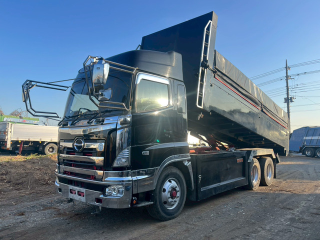 プロフィアダンプ