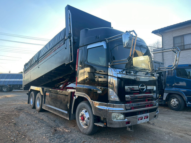 プロフィアダンプ