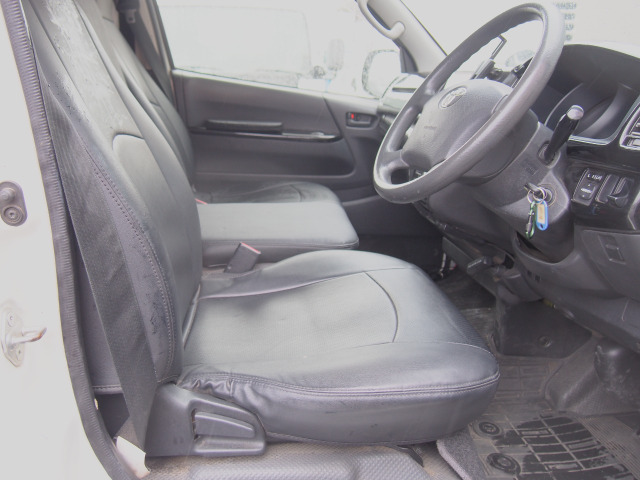 �I�[�g���[�������Ў�舵���Ă���܂��B�����̂��q�l�ł����d�b�������ł̃��[���R�����\�ł�!