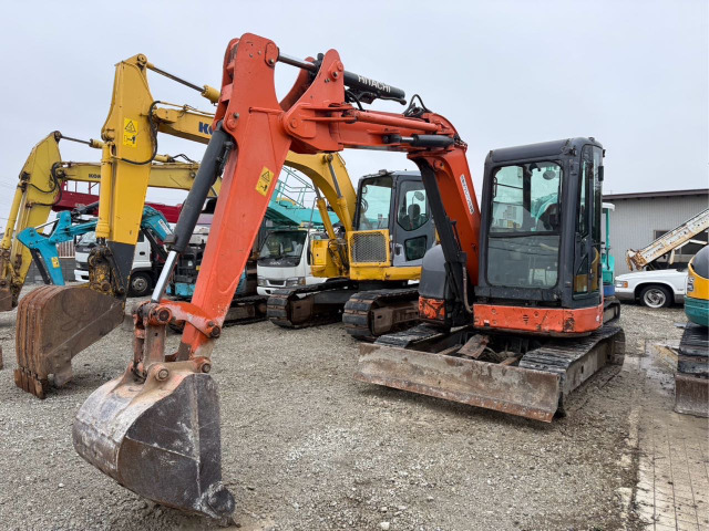 日立油圧ショベル