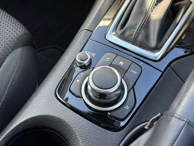 �I�[�g���[���͓����Ȃ��A�ő�84��(7�N)�������\�ȃI�[�g���[�������p�ӂ��Ă���܂��B���ÎԁE�V�Ԃ����p�����܂��B����X�^�b�t�ɂ����k��������!