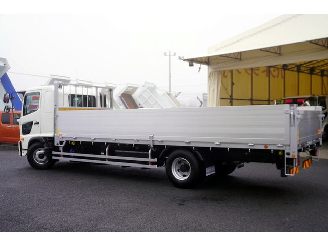 �o���E�g���b�N�Ƃ���1��1��d�l�̈قȂ镨�����A���m���Ɋ�Â�������₷�����������Ē����܂��B