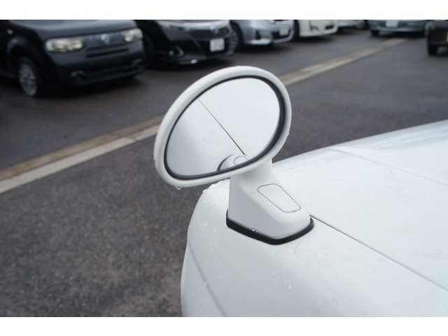 ������ƃ����e�i���X���Ă���Ԃ܂��܂����܂��B����Ȃ��Ԃ𓖓X�͏��o��10���`30�����炢�̉��i���S�ɂč݌ɂ��Ă܂��B���̗��A�C�����A���[�^�[������Ԃ̂��Ԃ͊�{�I�Ɏd���ꂵ�܂���